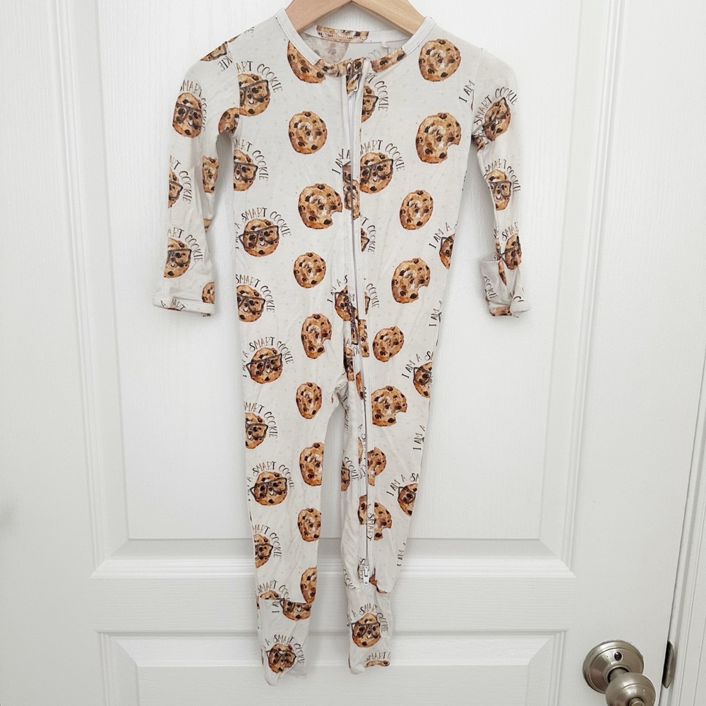 Little Pajama Co. | Smart Cookie Print Bamboo Pajamas 6-9 months